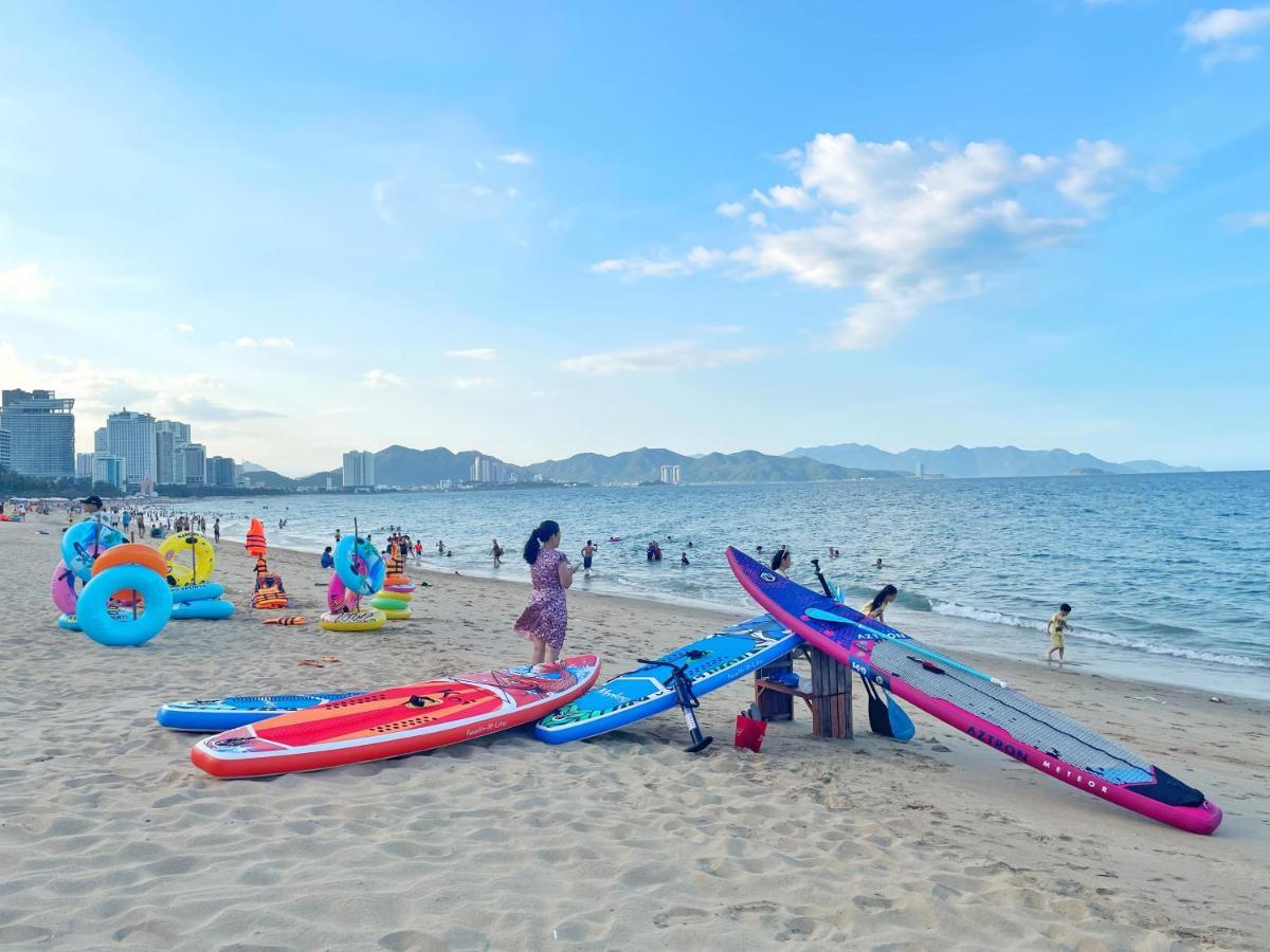 Anh Minh - Manchester Hotel Nha Trang Buitenkant foto