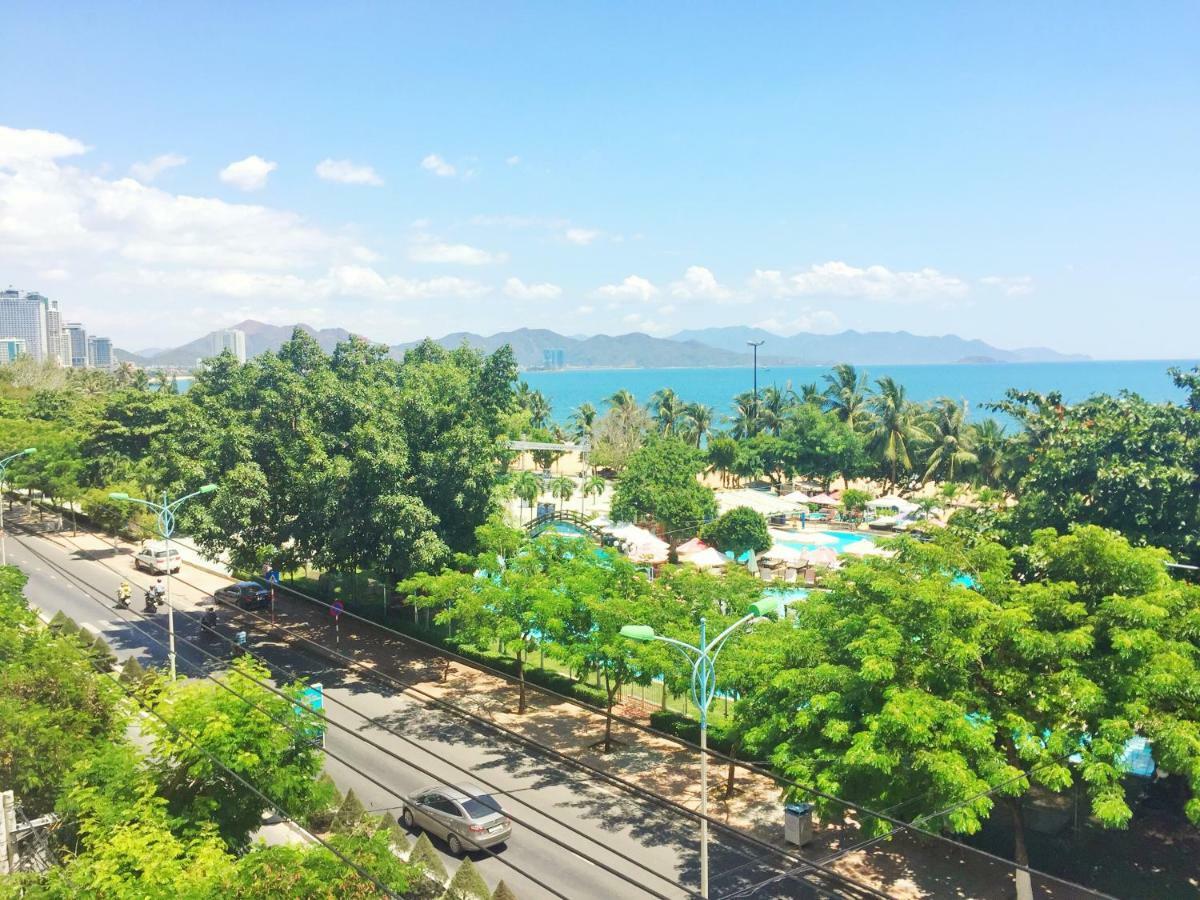 Anh Minh - Manchester Hotel Nha Trang Buitenkant foto
