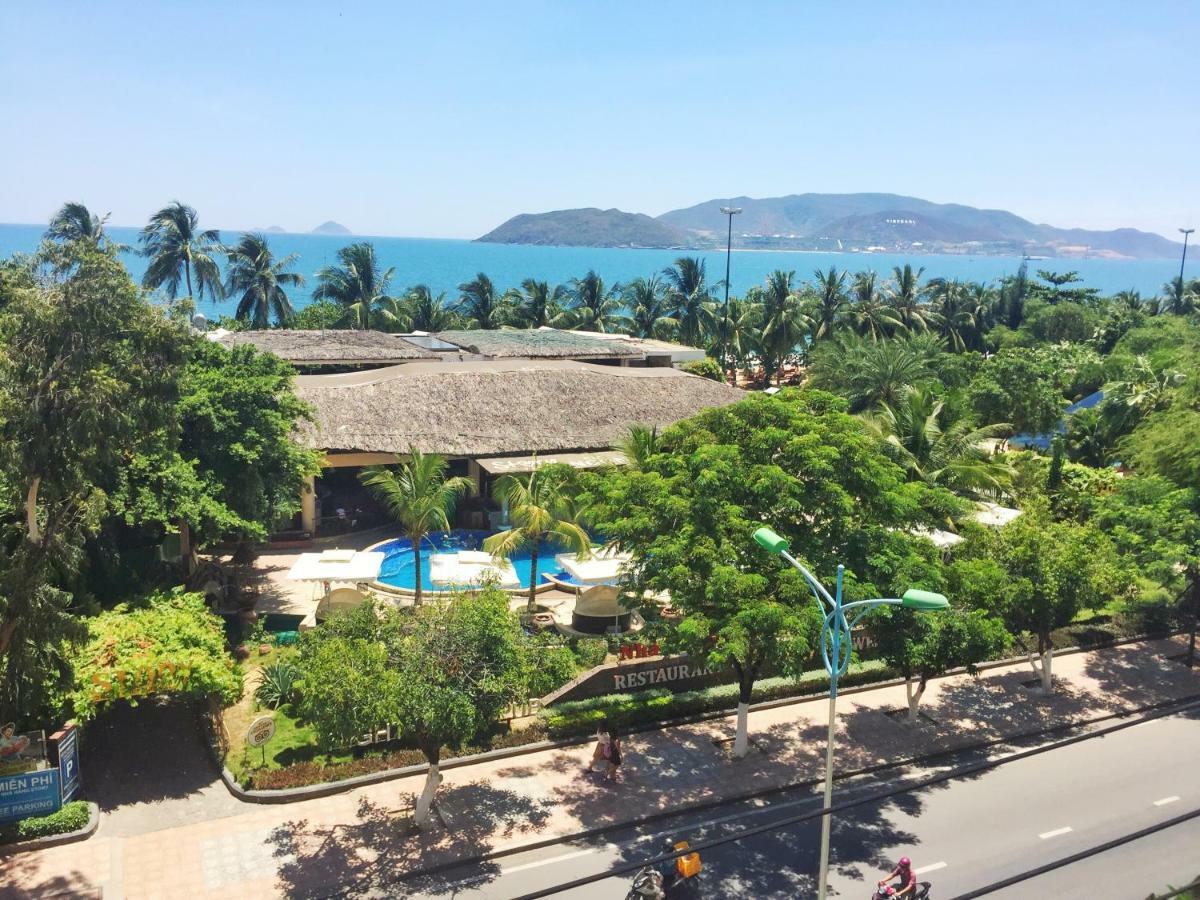 Anh Minh - Manchester Hotel Nha Trang Buitenkant foto