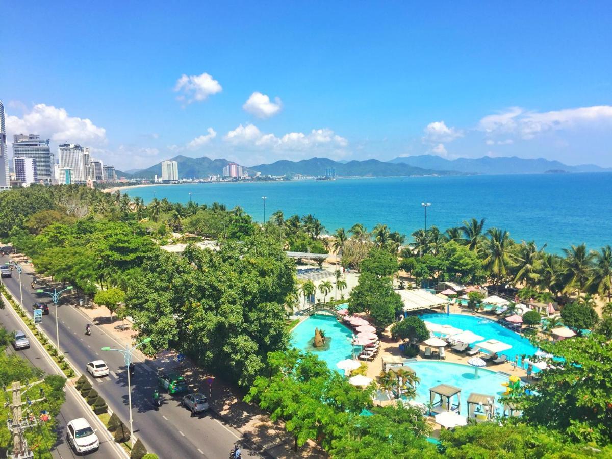 Anh Minh - Manchester Hotel Nha Trang Buitenkant foto