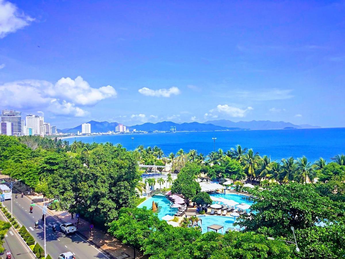 Anh Minh - Manchester Hotel Nha Trang Buitenkant foto
