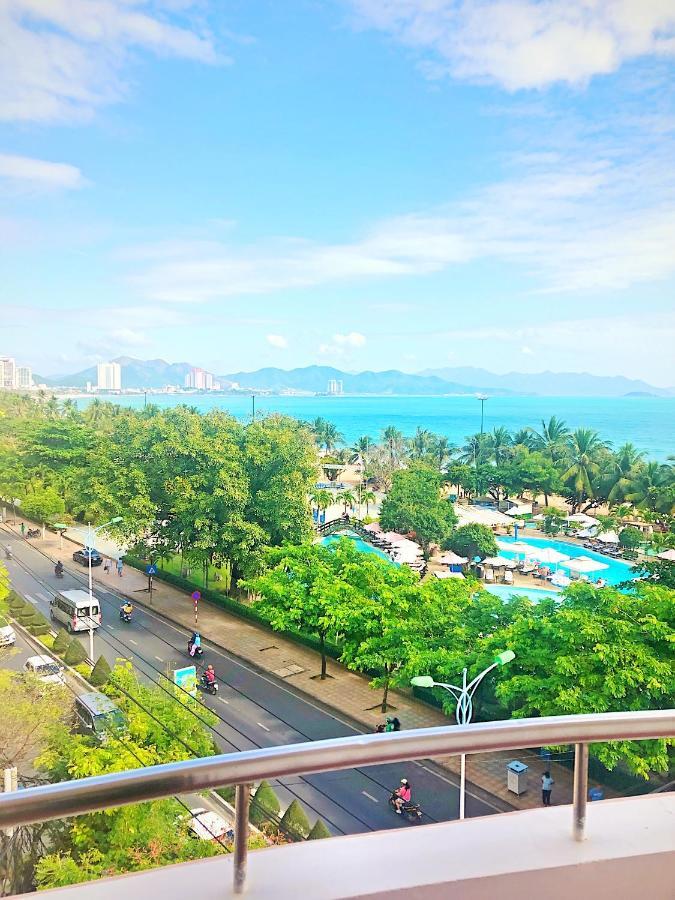 Anh Minh - Manchester Hotel Nha Trang Buitenkant foto