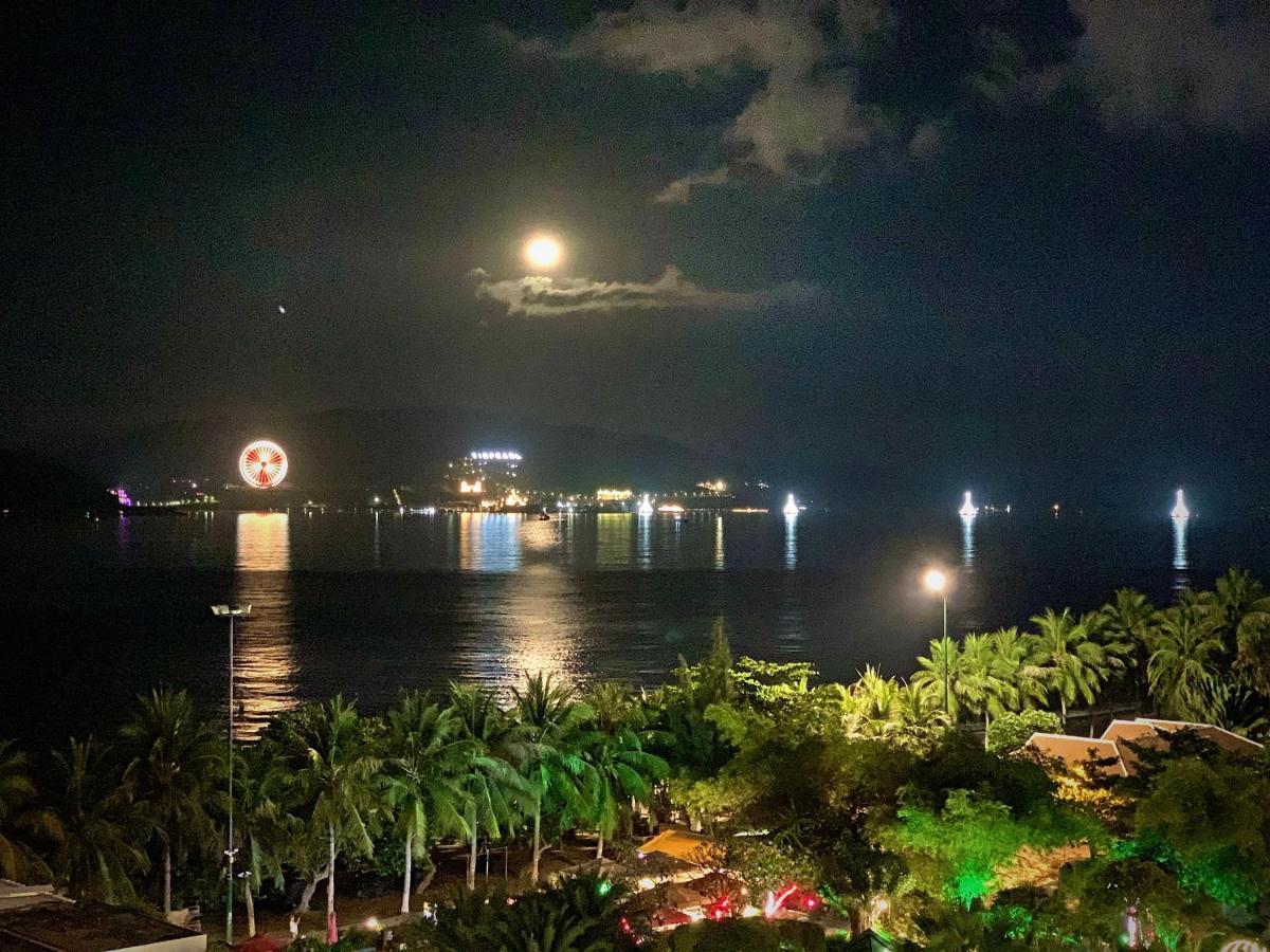 Anh Minh - Manchester Hotel Nha Trang Buitenkant foto